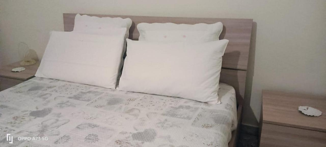 B&B Leo'S Cagliari Buitenkant foto